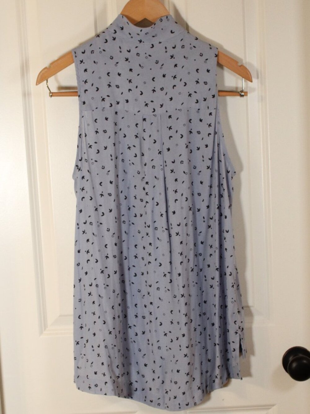 Free People sleeveless blouse bow size large - Picture 3 of 3